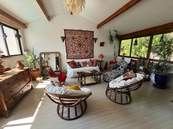 Cité Mion: Villa art déco avec garage et piscine