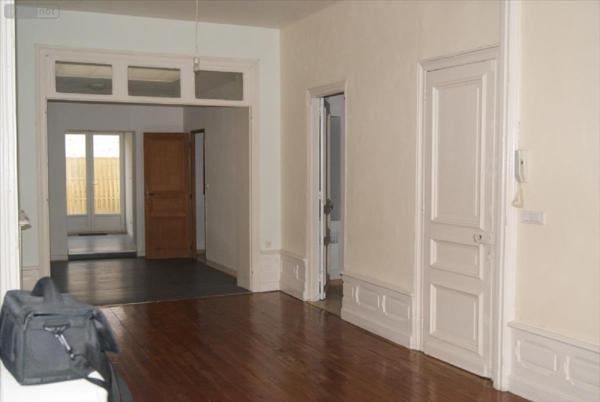 Immeuble à vendre à Nieppe dans le Nord (59850), ref : F30251