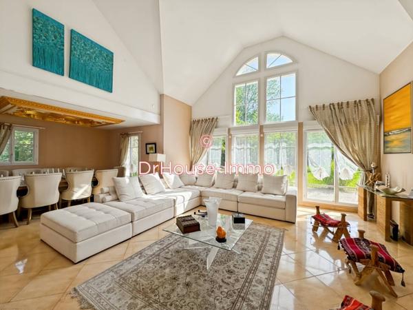 Maison à vendre 7 pièces de 194 m²