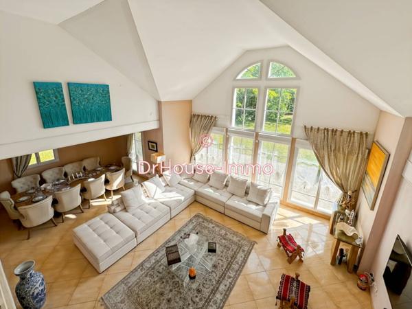 Maison à vendre 7 pièces de 194 m²