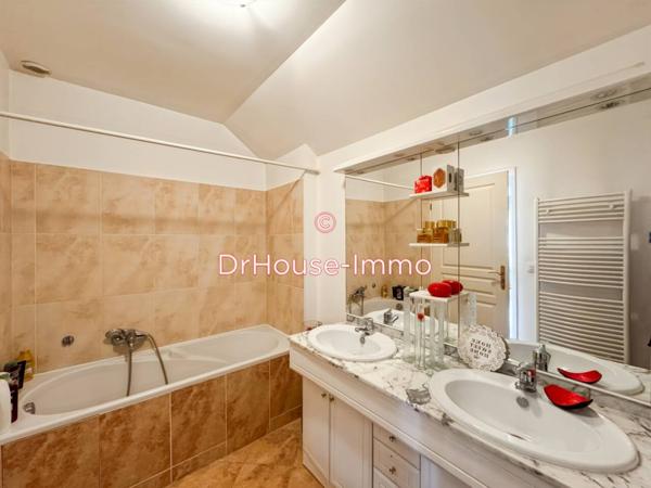 Maison à vendre 7 pièces de 194 m²