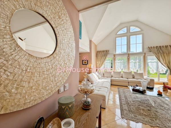 Maison à vendre 7 pièces de 194 m²