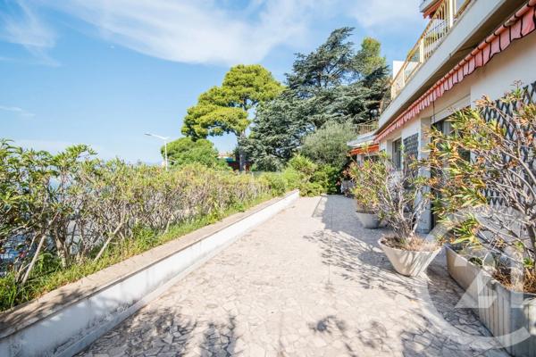 Appartement F5 à vendre  5 pièces - 158,03 m 2   NICE  - 06