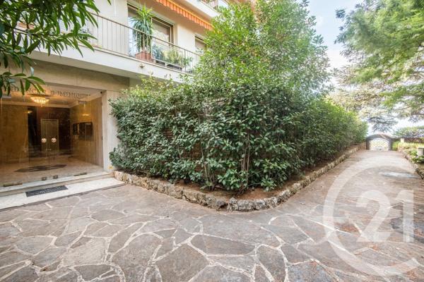 Appartement F5 à vendre  5 pièces - 158,03 m 2   NICE  - 06