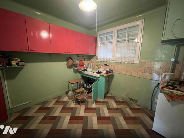 LA FERTE MACE, maison 3 ch, garage et jardin, à rénover