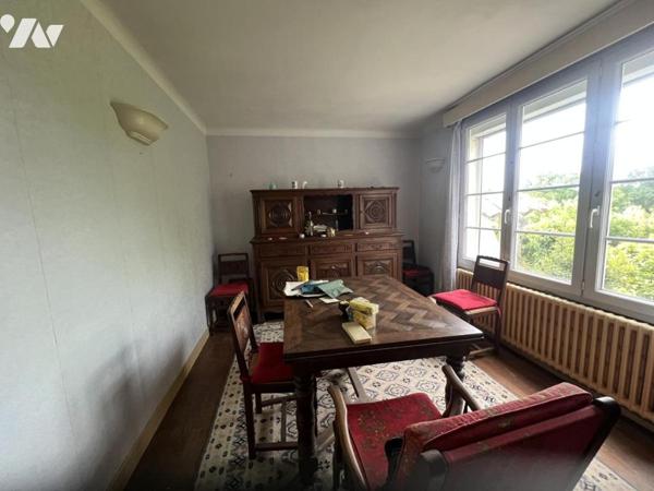 LA FERTE MACE, maison 3 ch, garage et jardin, à rénover