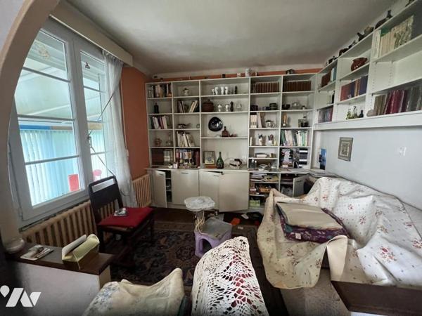 LA FERTE MACE, maison 3 ch, garage et jardin, à rénover