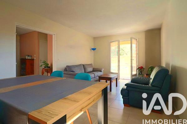 Maison à vendre 5 pièces 107 m² Saint-Cannat