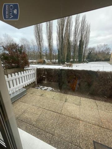 Appartement à louer 1 pièce 32.3m²