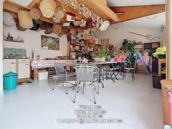 Maison Le Buisson De Cadouin 7 pièce(s) 180 m2 terrain de  686 m2