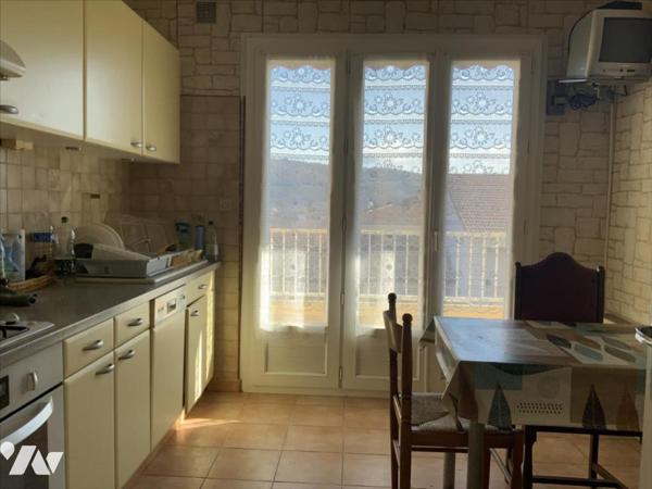 Maison 86 m² – Jardin + grand garage 45 m² – Fort potentiel