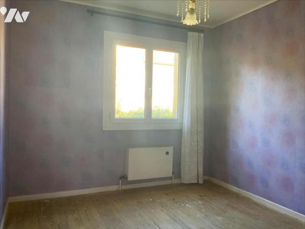 Maison 86 m² – Jardin + grand garage 45 m² – Fort potentiel