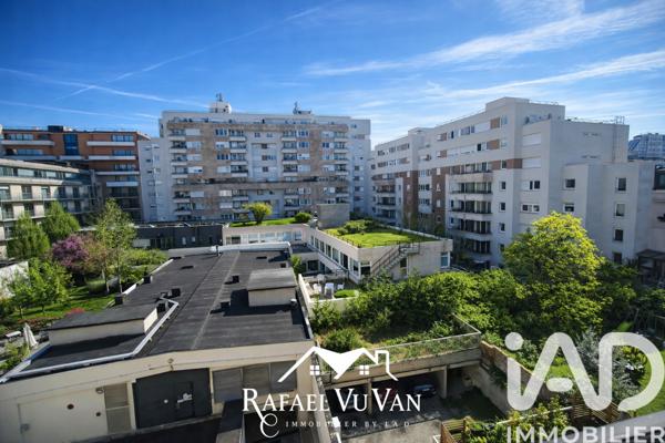Appartement à vendre 2 pièces 46,8 m² Boulogne-Billancourt