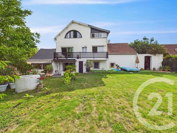 Maison à vendre  8 pièces - 286 m2 CHARTRES - 28