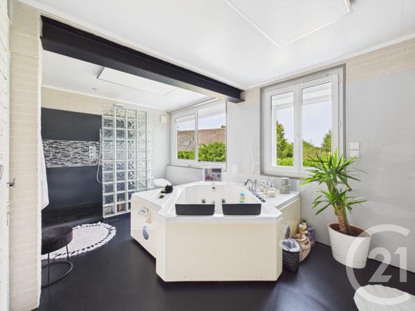 Maison à vendre  8 pièces - 286 m2 CHARTRES - 28