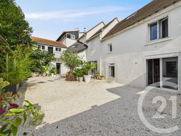Maison à vendre  8 pièces - 286 m2 CHARTRES - 28