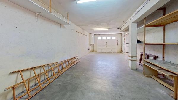 Maison
         4 pièces
        - 73 m² Exclusivité 130 000 € *