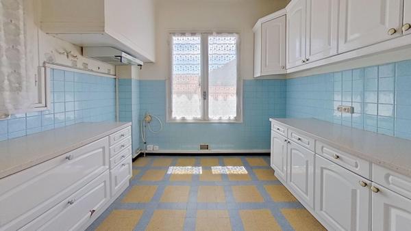 Maison
         4 pièces
        - 73 m² Exclusivité 130 000 € *
