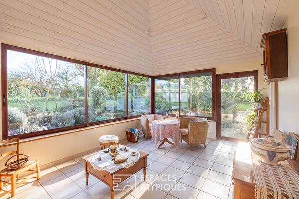 Grande maison entourée d’un parc arboré de près de 3ha