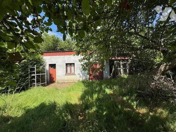 PAVILLON SUR SOUS-SOL