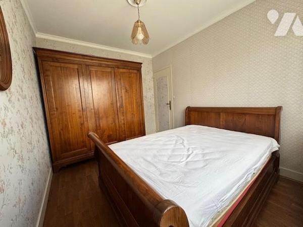 PAVILLON SUR SOUS-SOL