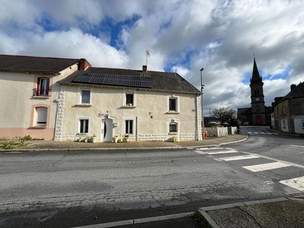 Maison a vendre centre de Merdrignac.