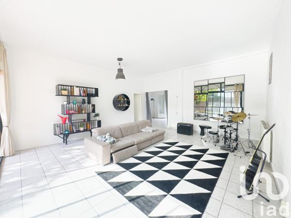 Maison à vendre 10 pièces 262 m² Artigues-près-Bordeaux