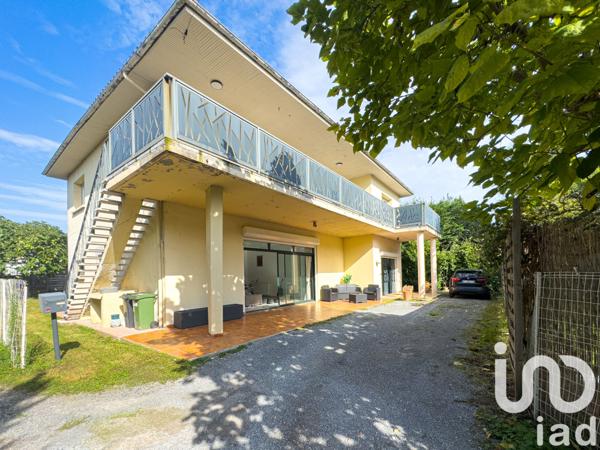 Maison à vendre 10 pièces 262 m² Artigues-près-Bordeaux