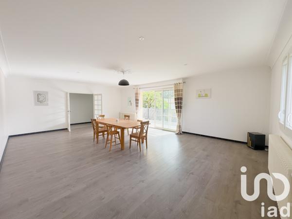 Maison à vendre 10 pièces 262 m² Artigues-près-Bordeaux