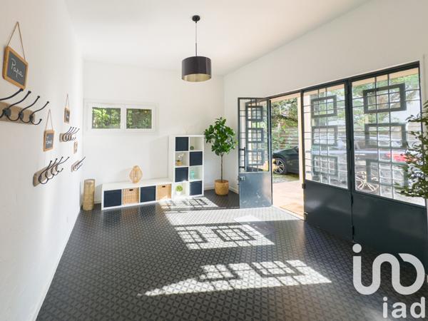 Maison à vendre 10 pièces 262 m² Artigues-près-Bordeaux