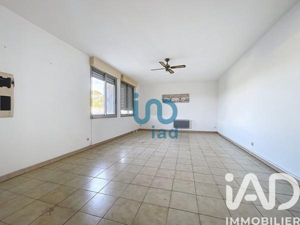 Murs commerciaux  à vendre 1 200 m² Pouzolles