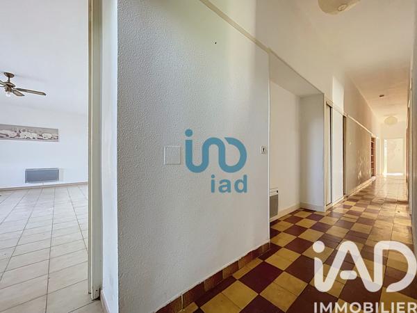 Murs commerciaux  à vendre 1 200 m² Pouzolles