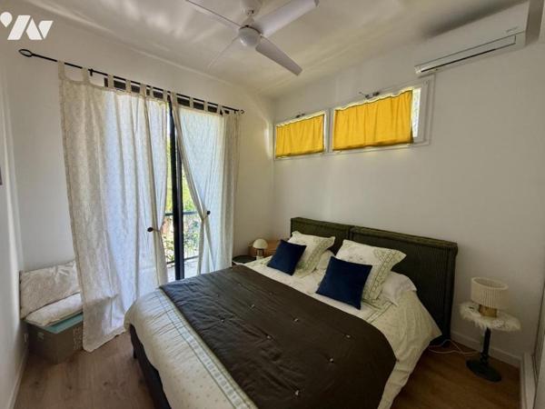 SAINT DENIS VILLA T5 PARKINGS PISCINE