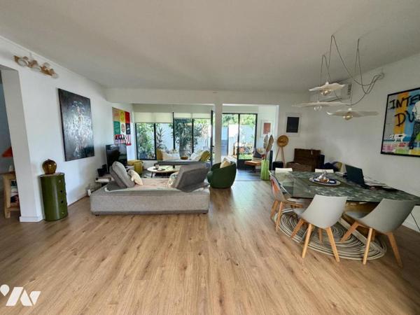 SAINT DENIS VILLA T5 PARKINGS PISCINE