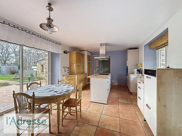 Maison en pierres Aron 146 m²