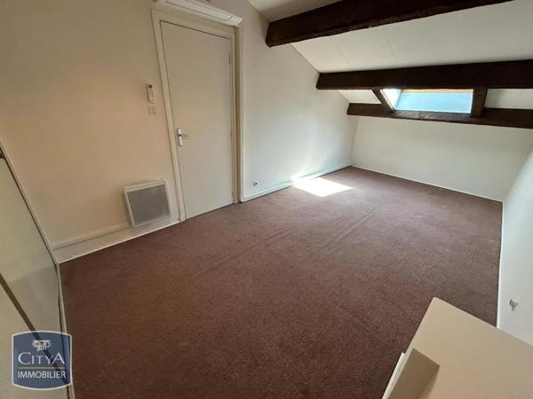 Appartement à louer 3 pièces 86.72m² Six-Fours-les-Plages (83140)