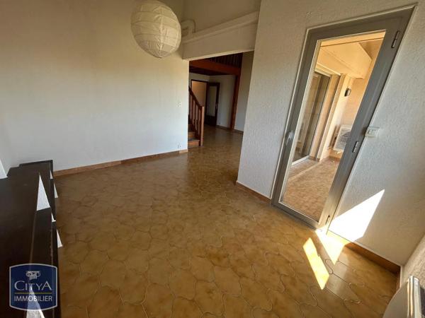 Appartement à louer 3 pièces 86.72m² Six-Fours-les-Plages (83140)