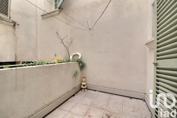 Appartement 4 pièces de 60 m² à Toulon (83000)