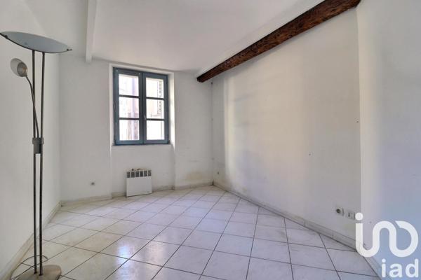 Appartement 4 pièces de 60 m² à Toulon (83000)