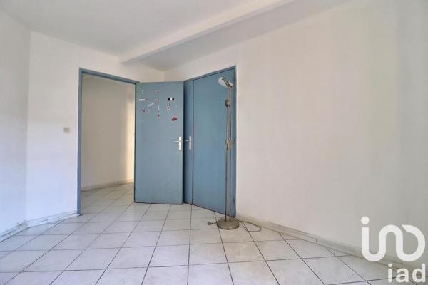 Appartement 4 pièces de 60 m² à Toulon (83000)