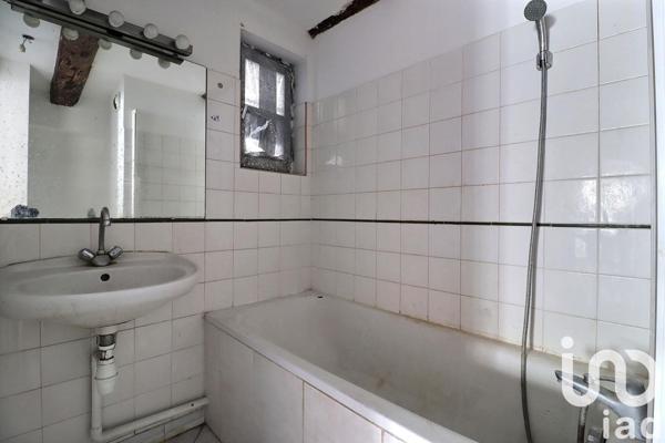 Appartement 4 pièces de 60 m² à Toulon (83000)