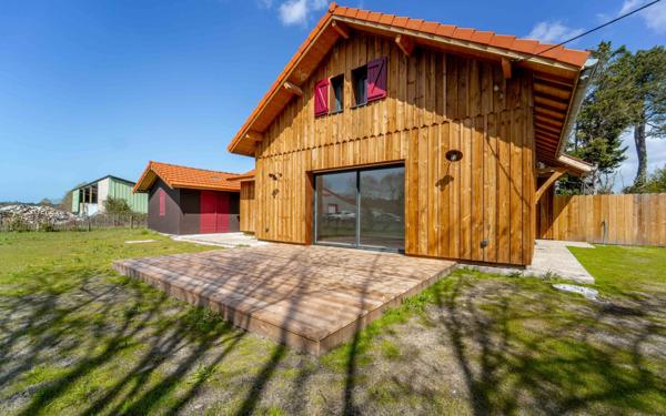 Maison à vendre    4 pièces •  Mimizan