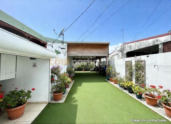 Vente Maison51 m² - 3 Pièces - LES ABYMES (97139)