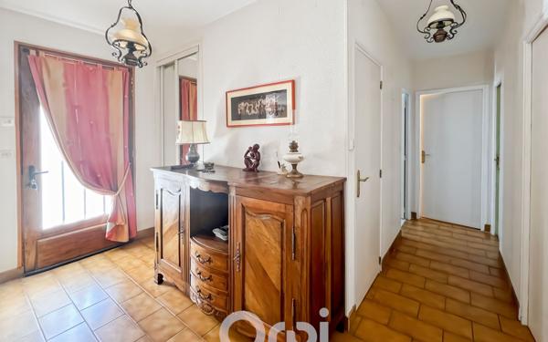 Maison à vendre    4 pièces • 122 m2 Saint-Priest-Taurion