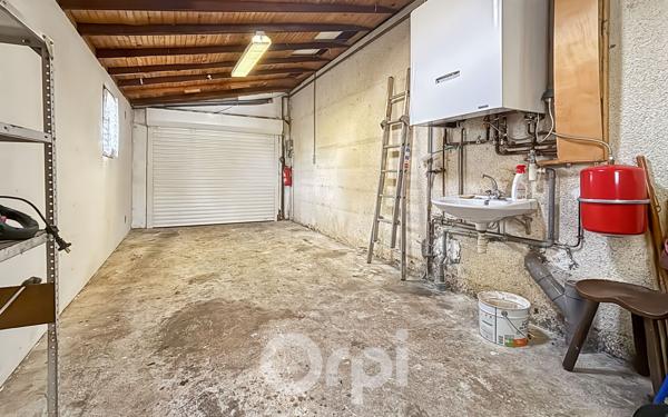 Maison à vendre    4 pièces • 122 m2 Saint-Priest-Taurion