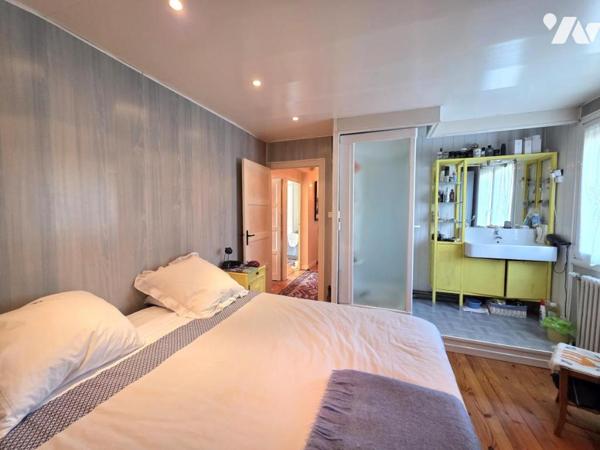 Maison individuelle sur terrain clos et arboré