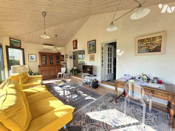 Maison individuelle sur terrain clos et arboré