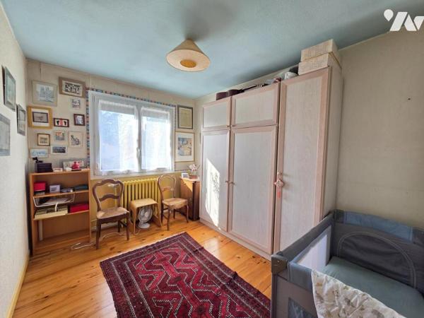 Maison individuelle sur terrain clos et arboré