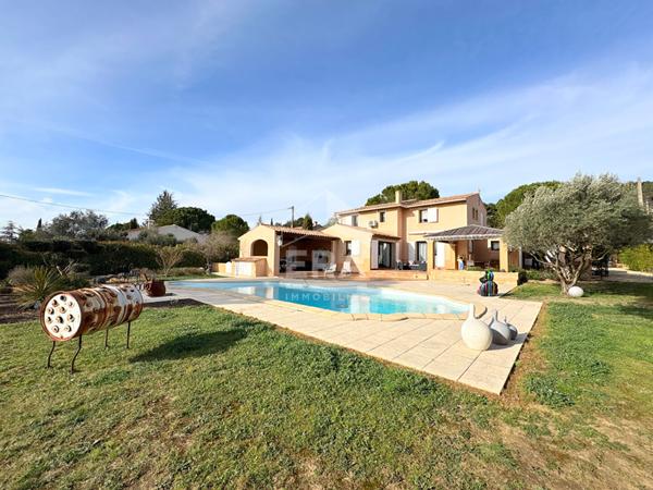 A VENDRE 84120 PERTUIS MAISON TYPE 7 PIECES 200M² AVEC JARDIN, GARAGE, ATELIER ET PISCINE