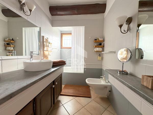 A VENDRE 84120 PERTUIS MAISON TYPE 7 PIECES 200M² AVEC JARDIN, GARAGE, ATELIER ET PISCINE